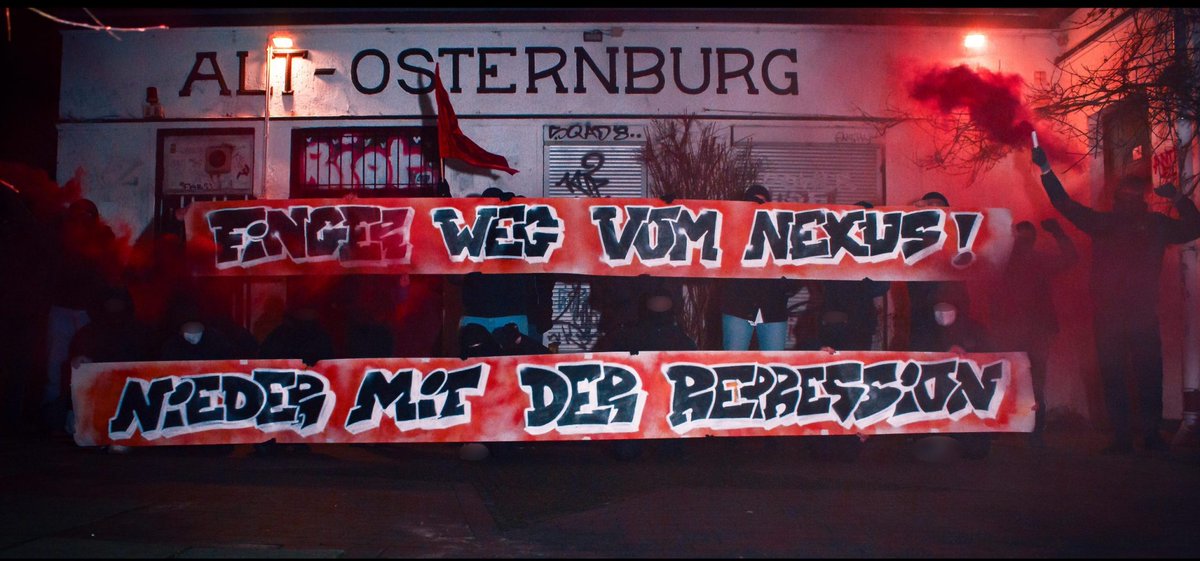 Heute Vormittag wurden in Braunschweig und Hannover insgesamt 13 Wohnungen und das linke Kulturzentrum ‚Nexus‘ durchsucht. 
Wir solidarisieren uns mit unseren Genoss*innen und sagen: 
"Finger weg vom Nexus - Nieder mit der Repression!"✊

nikaoldenburg.noblogs.org/post/2022/02/1…