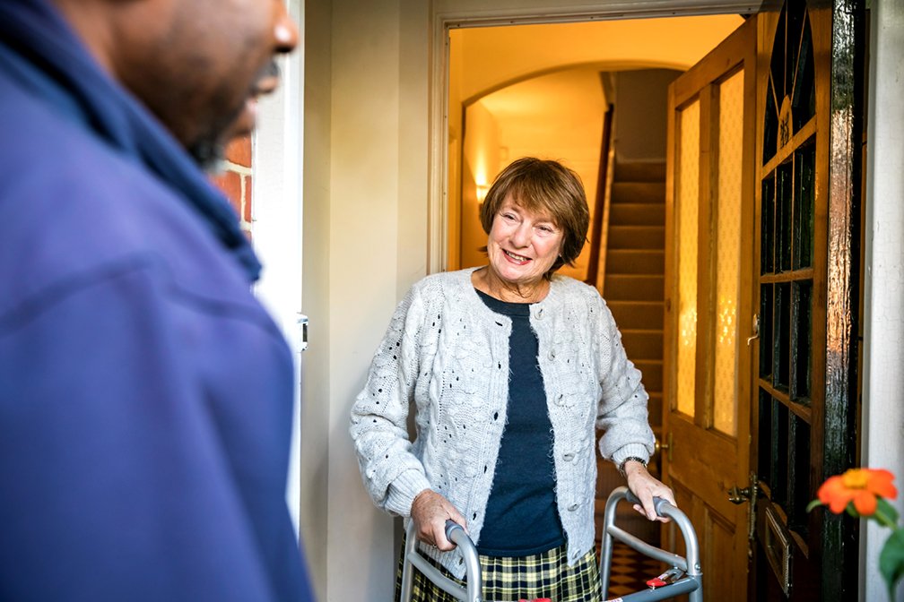 <a href="/metoffice/">Met Office</a> Our teams are working hard to prepare for #StormEunice 

We provide extra care services through our priority services register 💙
If you or somebody you know needs extra support, please let us know!

Learn more at thameswater.co.uk/priorityservic…

#WeatherAware