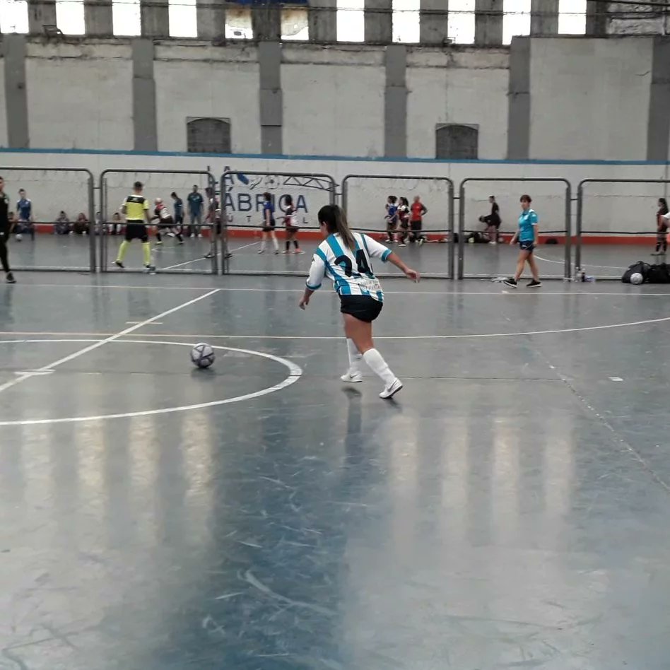 División única

🆚️ Centro Juvenil
📅 Fecha 2
🏆 Copa Verano @primeraligalifa 2022

#Racing
#RacingVdP
#RacingClub
#FutsalFemenino

Parte 2

♀️🎓⚽️💙