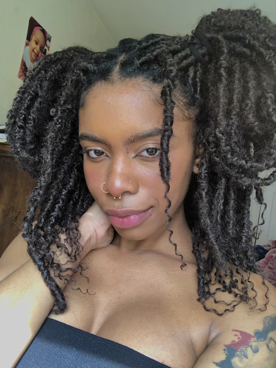 zeeyowee's tweet photo. mama of two, glowing and growing 🌱🥰💕✨ https://t.co/hoOgzWcWAt