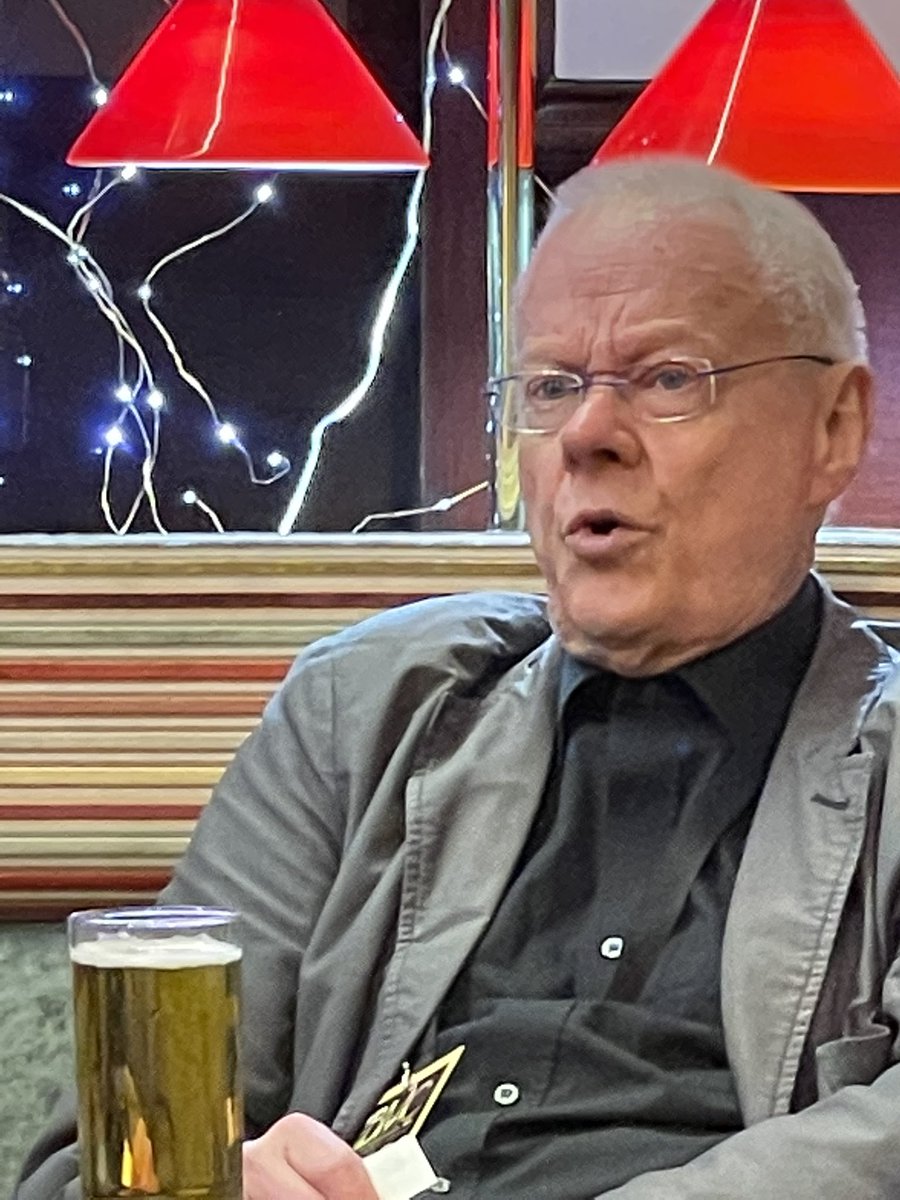 What is <a href="/jackwhitehall/">Jack Whitehall</a>’s Dad doing at a magic convention 🤷🏼‍♂️ #blackpoolmagicconvention #blackpoolmagic22