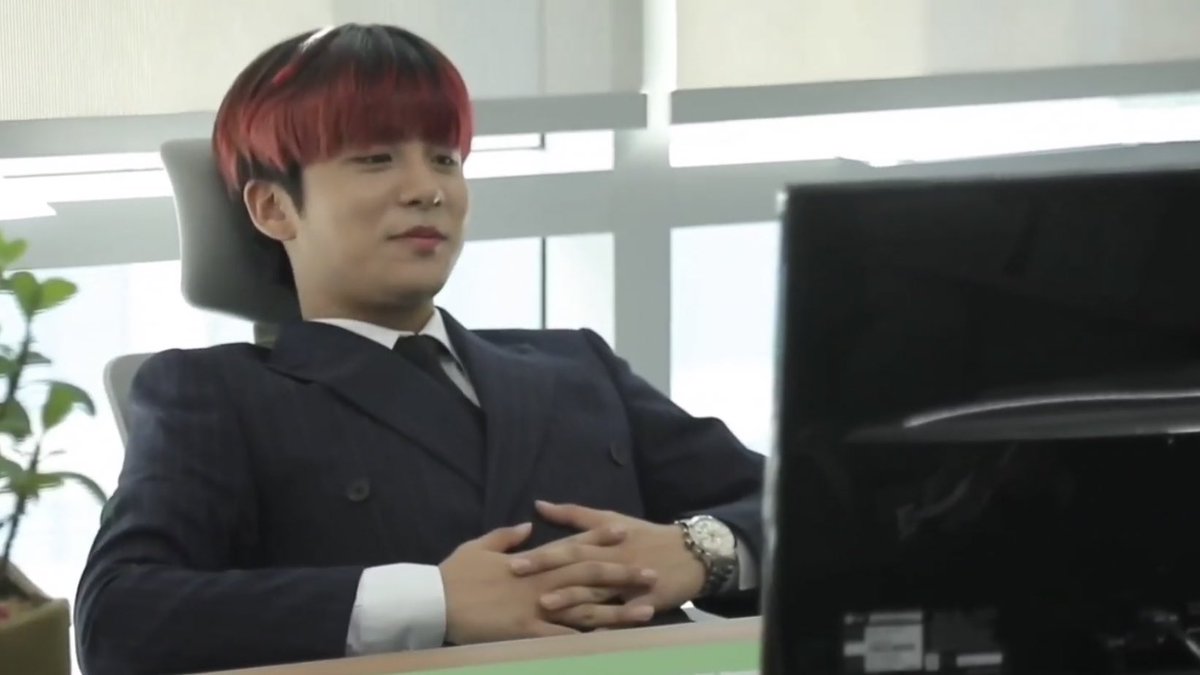 a great day to come back to stan twitter