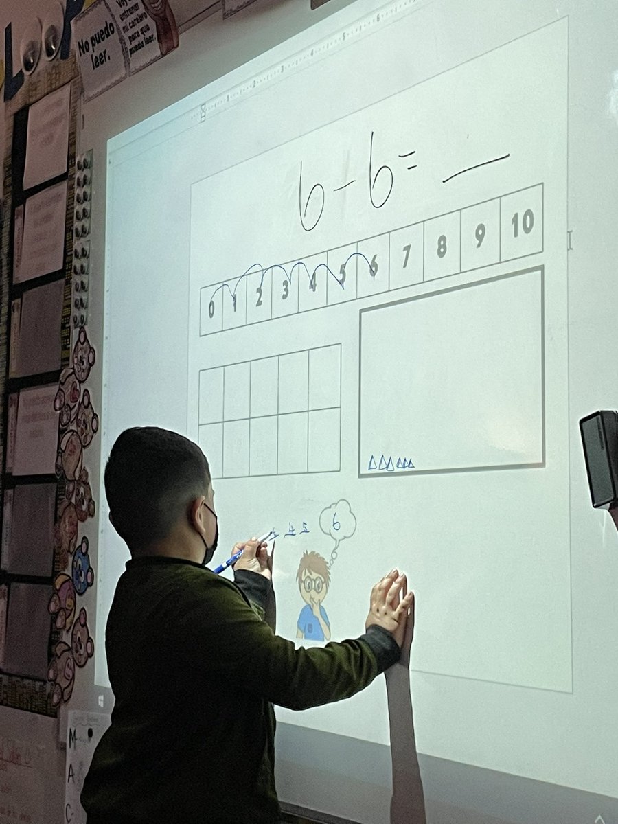 Mayra_Rdz87's tweet photo. Talking problems out and helping each other solve them is always so helpful especially when we each have our own strategy of preference. #lifeinkinder #alwaysapanther #teachinginapandemic #juntosbrillamos @AAlexanderElem https://t.co/YteHZ9QpUK