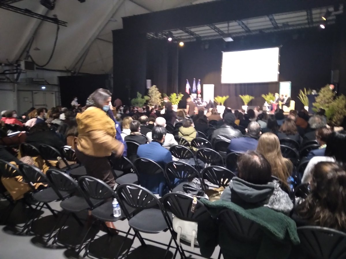 ValdoFormation's tweet photo. Présent à  la #citeseducatives d'@VilleArgenteuil "Faire Cité Educative" et soutenir la croissance des jeunes, impliquer l'expertise des familles, consolider les synergies partenariales. Beau projet ! @Prefet95 @VilleSarcelles #LeValdocco https://t.co/wkx1jlBlPY