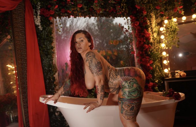 Don&rsquo;t forget to vote  https://t.co/I70L2KnS4w https://t.co/c0QXWKtsC2