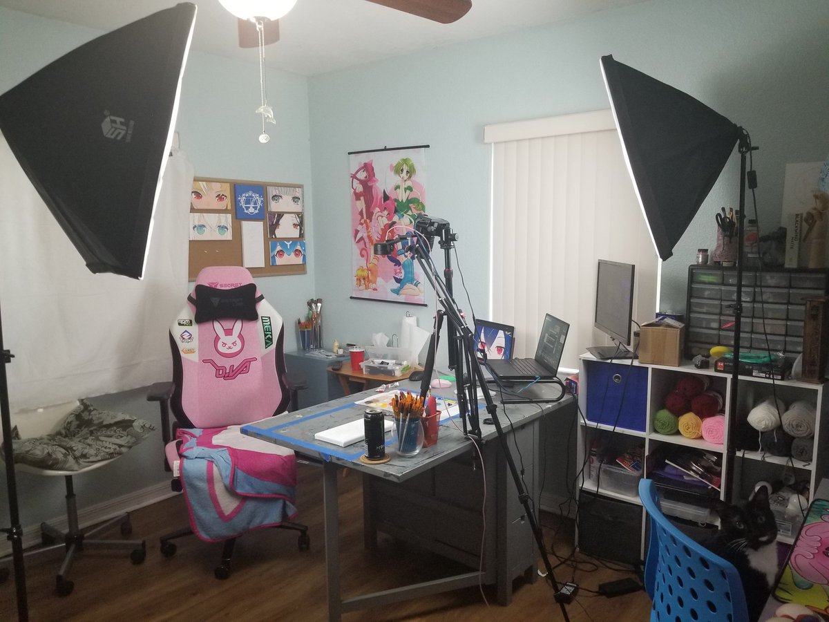 artwithbees's tweet photo. Behind the scenes pictures as requested by @longaasss I have one more camera than usual today because I'm experimenting with something 🤐 #twitch #painting #BehindTheStreams https://t.co/AP6hzUDaeN