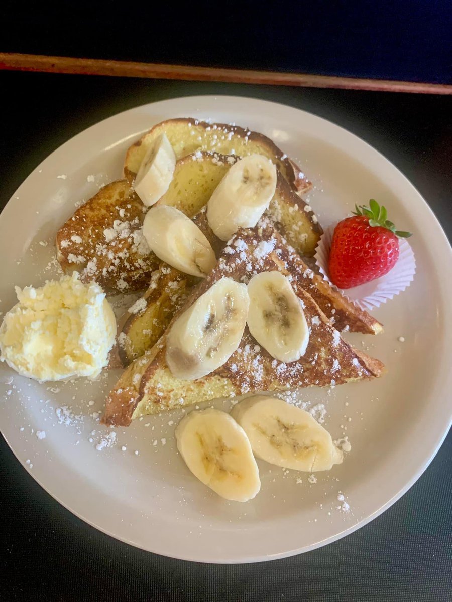 _TheDiningCar's tweet image. We’re not monkeying around this weekend. We are putting on our popular BANANA FRENCH TOAST. Comes with complimentary coffee on Friday’s. #meetmeatthecar #banana #frenchtoast