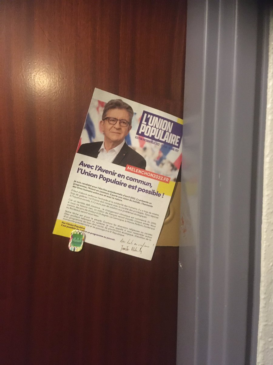 JulienFoucou's tweet photo. Ce soir sur #Cergy : « Cette fois-ci, je vais voter pour Jean-Luc #Melenchon. » « Nous sommes de son coté. ».
Et si nous nous lancions un défi les https://t.co/2Z2tfQYtli ?
1000 portes chacun.e d’ici le 10 avril !
Si vous êtes ok, retweetez.
#forfollowback #LaFranceDansLesYeux https://t.co/B3K6N3PL9O