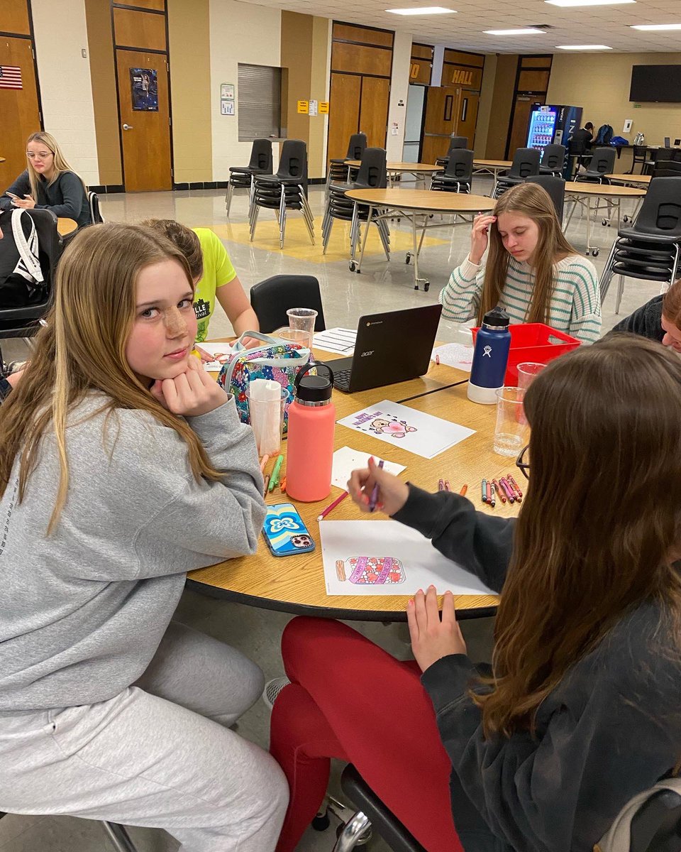 Had another successful club meeting! We enjoyed cookies and punch. We also made Valentine’s Day cards for the senior center!