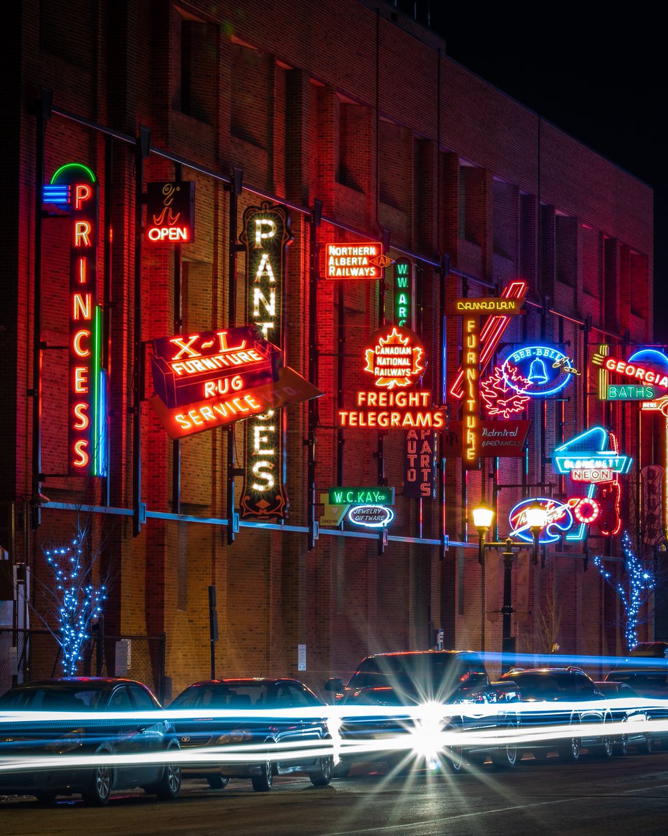 ASA_Signs's tweet photo. Throwback Thursdays! Here is a little did you know......
The history of the Edmonton Neon Sign Museum. https://t.co/DJ3fkGgRLU
πΈ780th_street on IG
#neon #History #yeg #ThrowbackThursday #associations #membership #refurbishment #neonsigns #signshops #signage https://t.co/KIfhF1E3fl