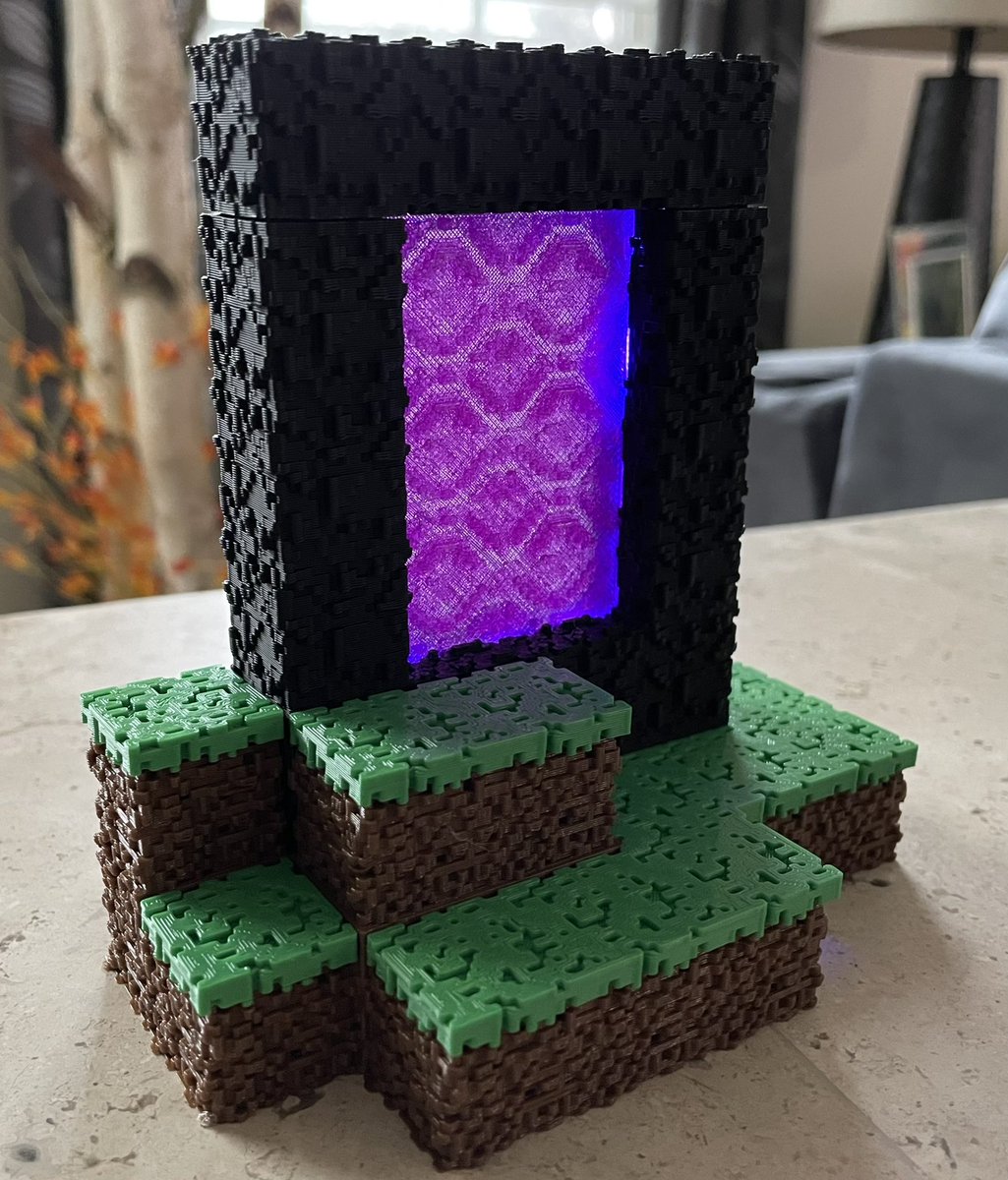 Awesome #minecraft nether portal light from <a href="/blue_workshop/">BluePrintsWorkshop</a> !!