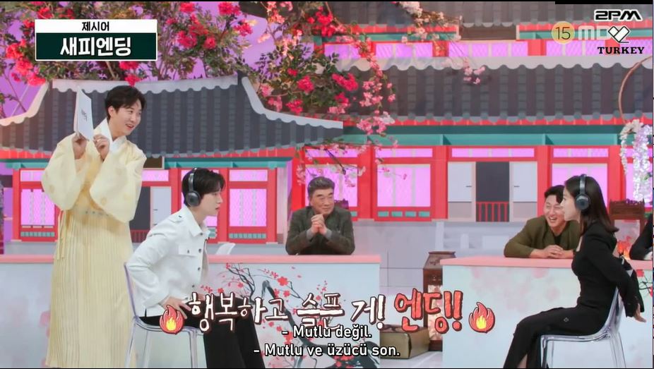 2pmturkeyy's tweet photo. Hottest!🔥 Junho'nun başrolünde olduğu Red Sleeve dizi ekibi ile düzenlenen "Red Sleeve Talk Show" özel programını çevirdik!💛 İyi seyirler~

https://t.co/8HGyzGFmuw https://t.co/OnnuH5rnti
