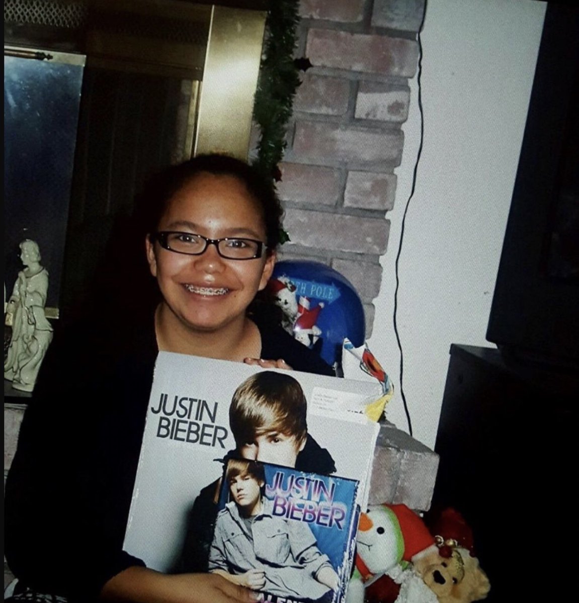yeahaightali's tweet photo. @bieberfever through every tour era so far and hitting a few dates for justice this month! 
it’s a forever thing🥲
#JusticeTourEntry https://t.co/ahmNBgkwy6