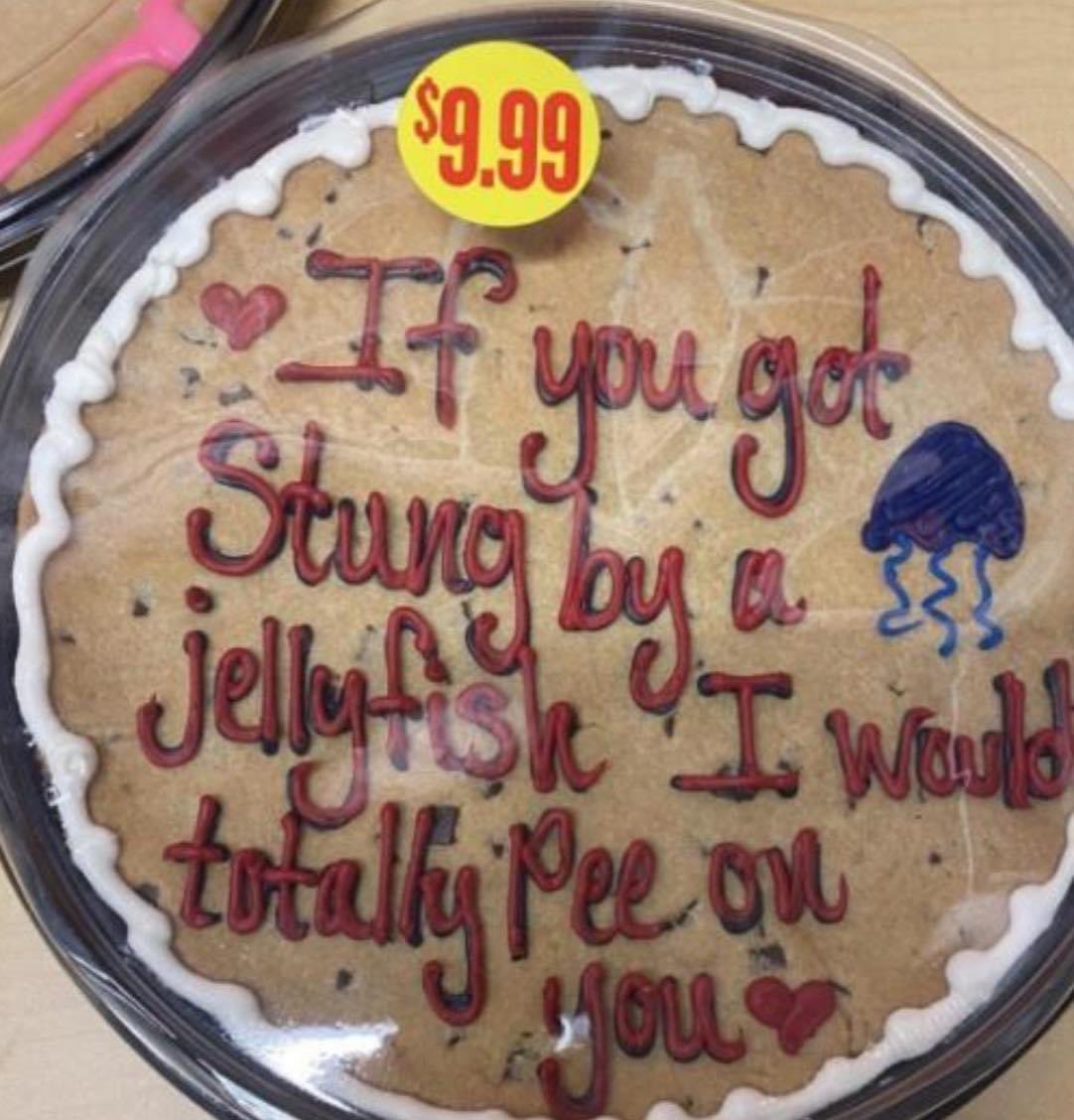 CC_Hiby's tweet photo. I found @DaleJr ‘s Valentines Day cake for @AmyEarnhardt
@DirtyMoMedia #AskJunior https://t.co/GEUooMvbTD