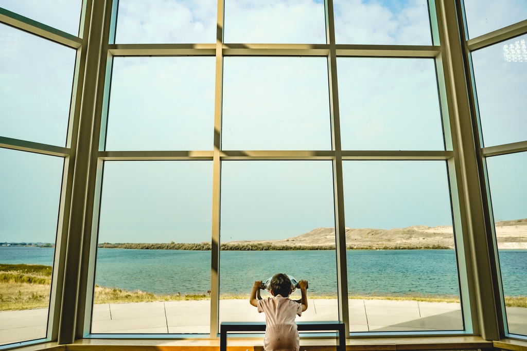 Summer isn’t that far out of reach! Visit our website to get a list of exciting Missouri River Country activities. We’ll help you create a smooth-sailing itinerary, so you can just relax and enjoy the view. l8r.it/Q1Qx 

📷: l8r.it/6hEr