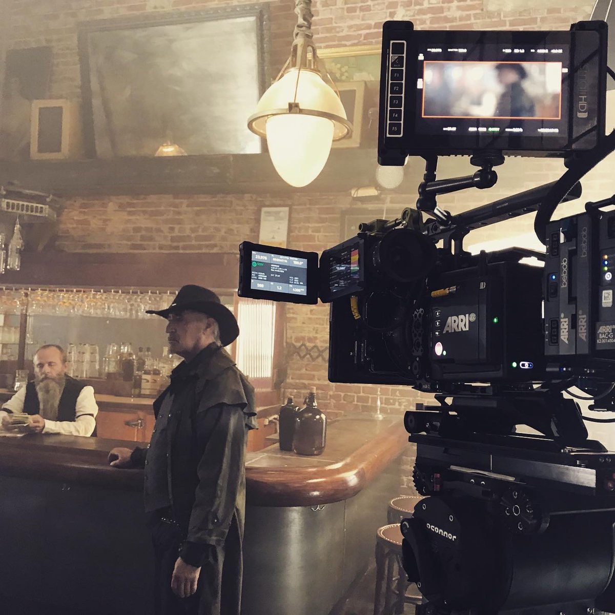 SamysDV's tweet image. In a partnership between #ARRI &amp;amp; Samy’s, Christopher Probst, ASC sets up a shot on set to demonstrate the @ARRIChannel #Orbiter in a Western saloon.

#cinematography #BehindTheScenes #filmmaking  @samys_camera @ARRI_PCA