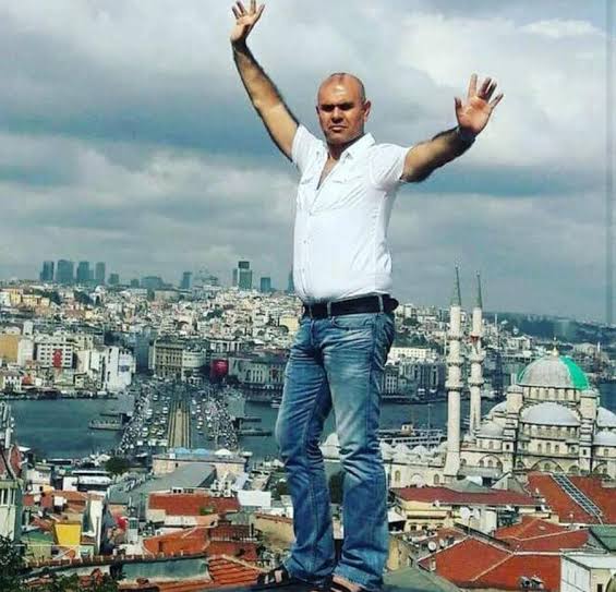 MevlutDongel's tweet photo. Gelen kulis bilgisine göre muhalefet Tarkan'dan umduğunu bulamazsa seçime yakın Ajdar'ı sahaya süreceği konuşuluyor 
Joe Biden'inde buna sıcak baktığı söyleniyor https://t.co/ylKpQiOA8B