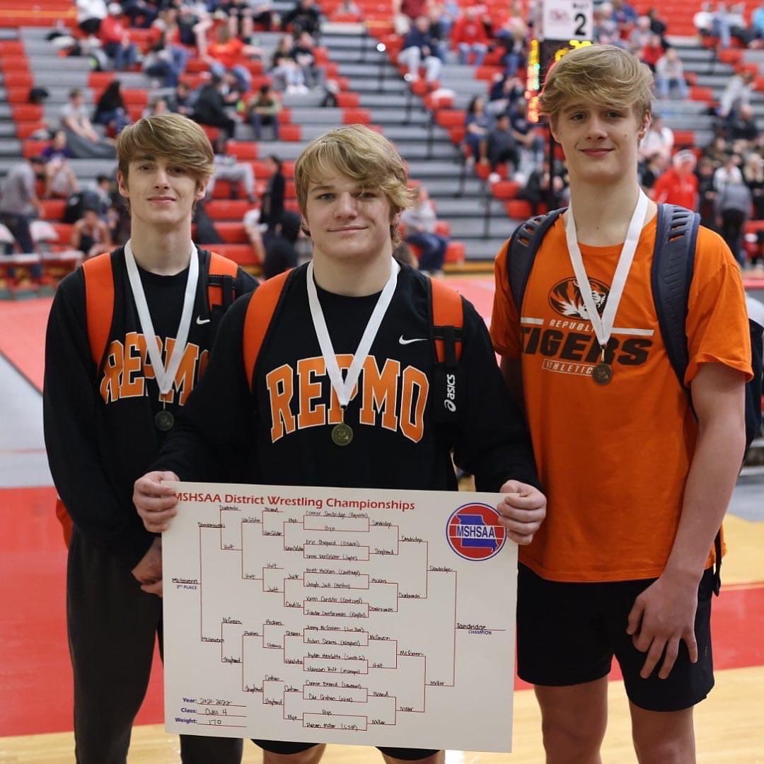 Republic High School tweet media