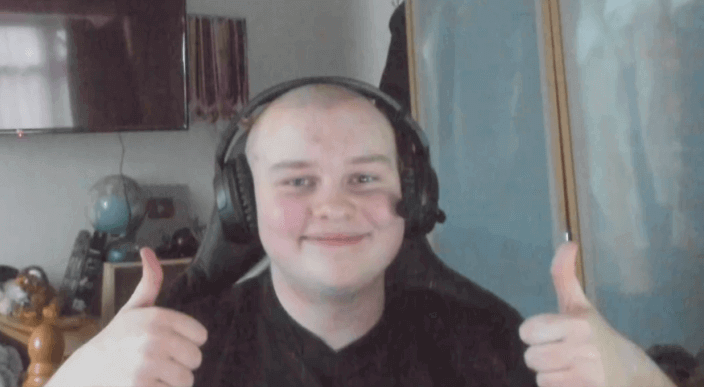 MotorFN's tweet photo. 10k likes and I will get benjy haircut if @Mongraal and @mitr0 qual for FNCS Finals https://t.co/WEAqiasifE