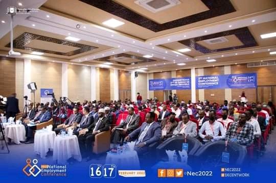 SOYAThub's tweet photo. We're pleasure to be part a biggest employment confference in somali hosted by @SomaliaMolsa held at Jazira hotel, it was 2 days focused on employment, economic growth and access equal opportunity for youth in the market. 
We welcoming the Press release on @NEC2022
#nec2022 https://t.co/BWtvMssLOu