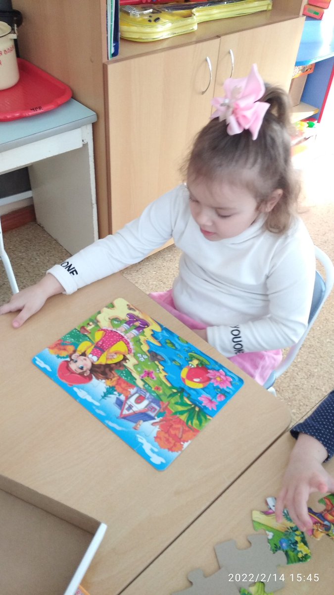 yavorogeya's tweet photo. Сегодня день рождения А. Л. Барто. Мы с ребятами вспомнили стихи, спели песни на её стихи, собрали пазлы и составили рассказы по картинке. https://t.co/fw550Oqfex