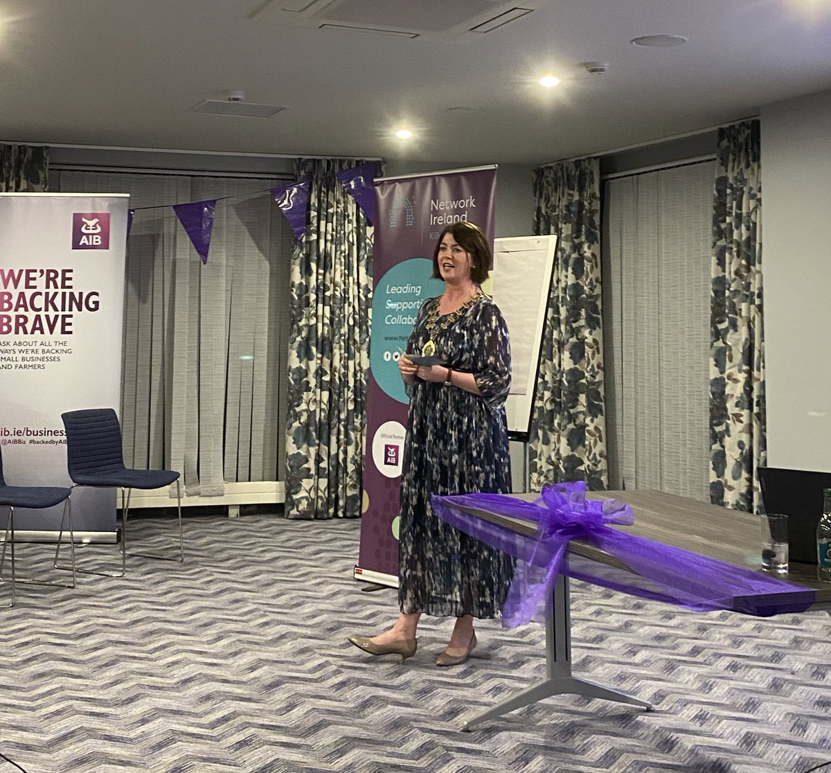 Our Network Ireland Kilkenny President Valerie O’Sullivan kicking off our Member Spotlight Event. #NetworkIreland #backedbyAIB <a href="/LEOKilkenny/">LEO Kilkenny</a> #PowerofBelief