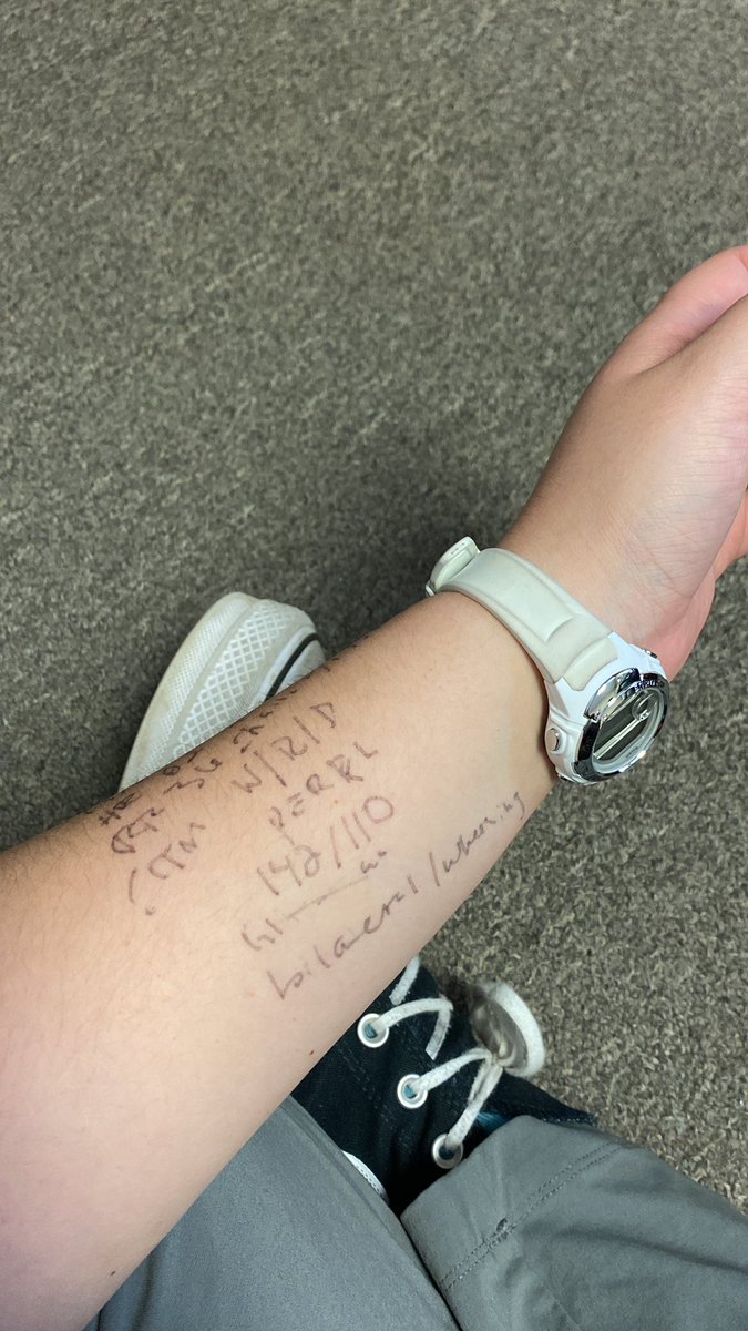 lillynroe's tweet photo. the arm of a girl who FORGOT HER NOTEBOOK during her practical emt FINAL https://t.co/1B0hI86zAp