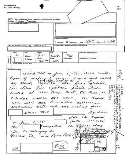 alvaradoisa's tweet photo. El @FBI envió a @UniNoticias reportes que detallan su investigación por el robo de un álbum inédito de Juan Gabriel en junio de 1990, un mes después de sus conciertos en Bellas Artes. Alguien se llevó una cinta maestra del disco que estaba en su estudio en El Paso, Texas. https://t.co/OkldapTj0X