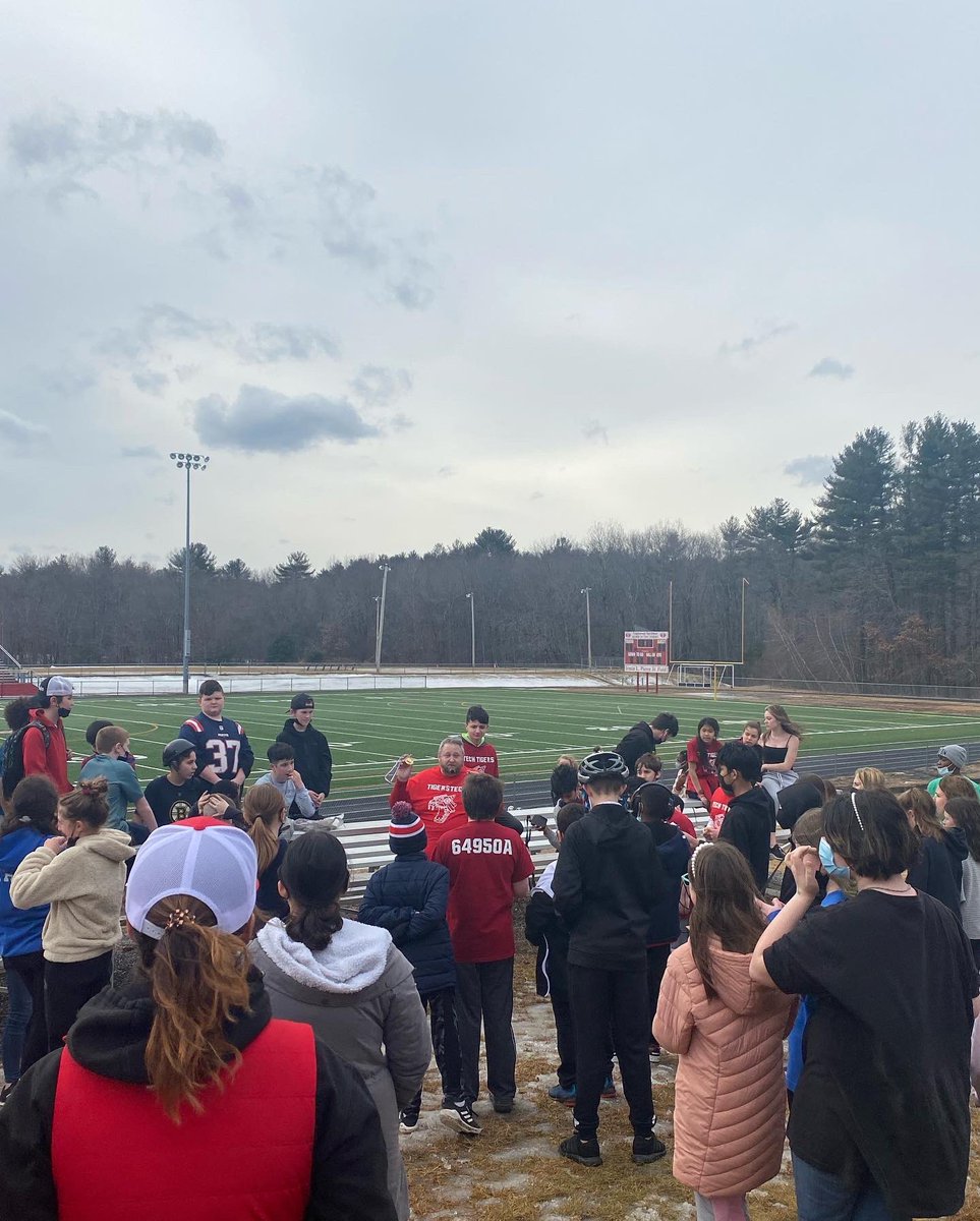 TyngsboroughPS's tweet image. TMS Winter Carnival happening now from 2pm-4pm.  Thank you to Samantha Warm, Danielle Slattery, Dan Holgate, our maintenance team Gary and Ryan and a big thank you to Steve Bellerose for all the work put in for this day. #tpsprepares #wintercarnival
