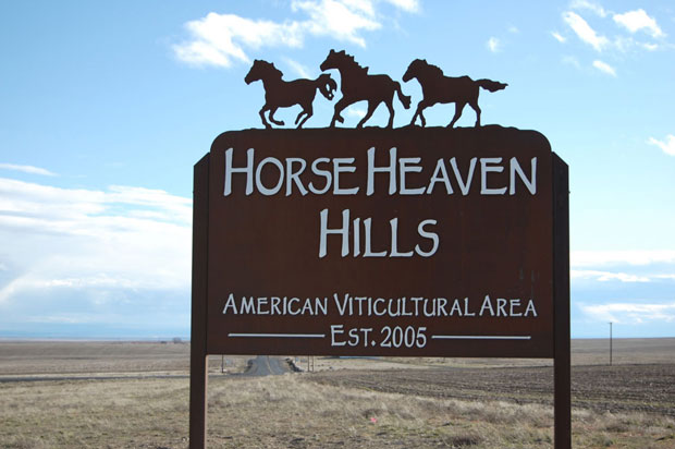 WineStylesNORWD's tweet photo. Don't horse around and miss our class on Feb 22nd! Taste and learn about the American Viticultural Area (AVA) Horse Heaven Hills 🇺🇸🍷 Call us to RSVP and save your seat!
#SupportSmallWineries
#DrinkSmall
#HorseHeavenHills https://t.co/hazO1H9VdK