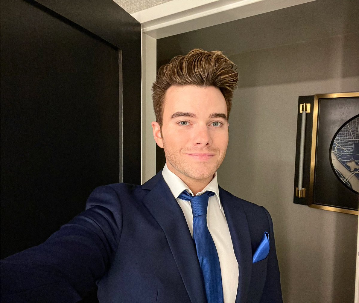 chriscolfer's tweet photo. I got to perform a very special song, with some very special friends, for a very special show this week. Can’t wait to share it with all you special people soon. 🤫 https://t.co/C0jGTaaN4O