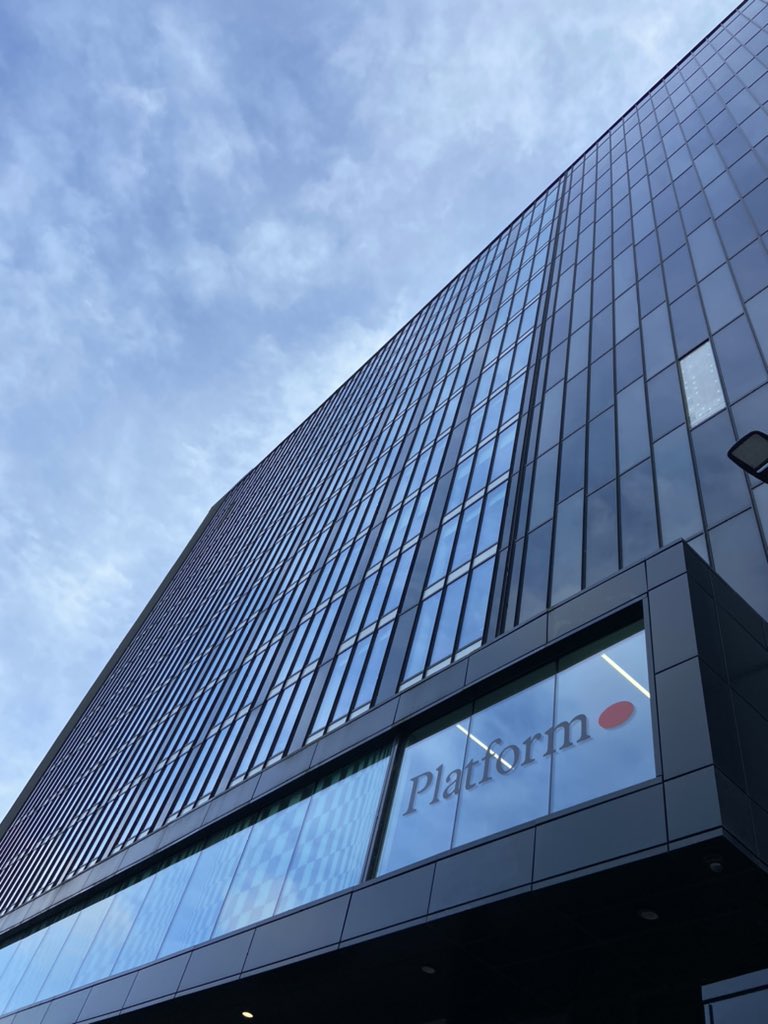 I did a news story on the creation of this building &amp; its phenomenal mural🦉 <a href="/Nomad_clan/">Nomad Clan</a> (even painted a tiny bit). So it was ace to work there today <a href="/Bruntwood_UK/">Bruntwood</a> #mediatraining #leeds