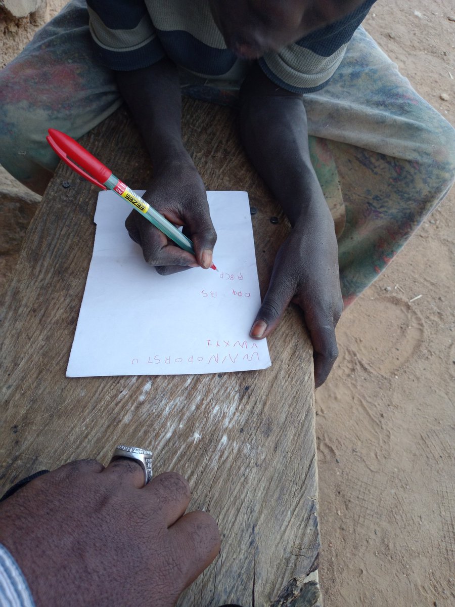 namse's tweet photo. On the streets, there are no rules. The beauty of non-formal education.
#Almajiri #Streetschool #education #Alternative_Thinking https://t.co/reKbyqsBXl