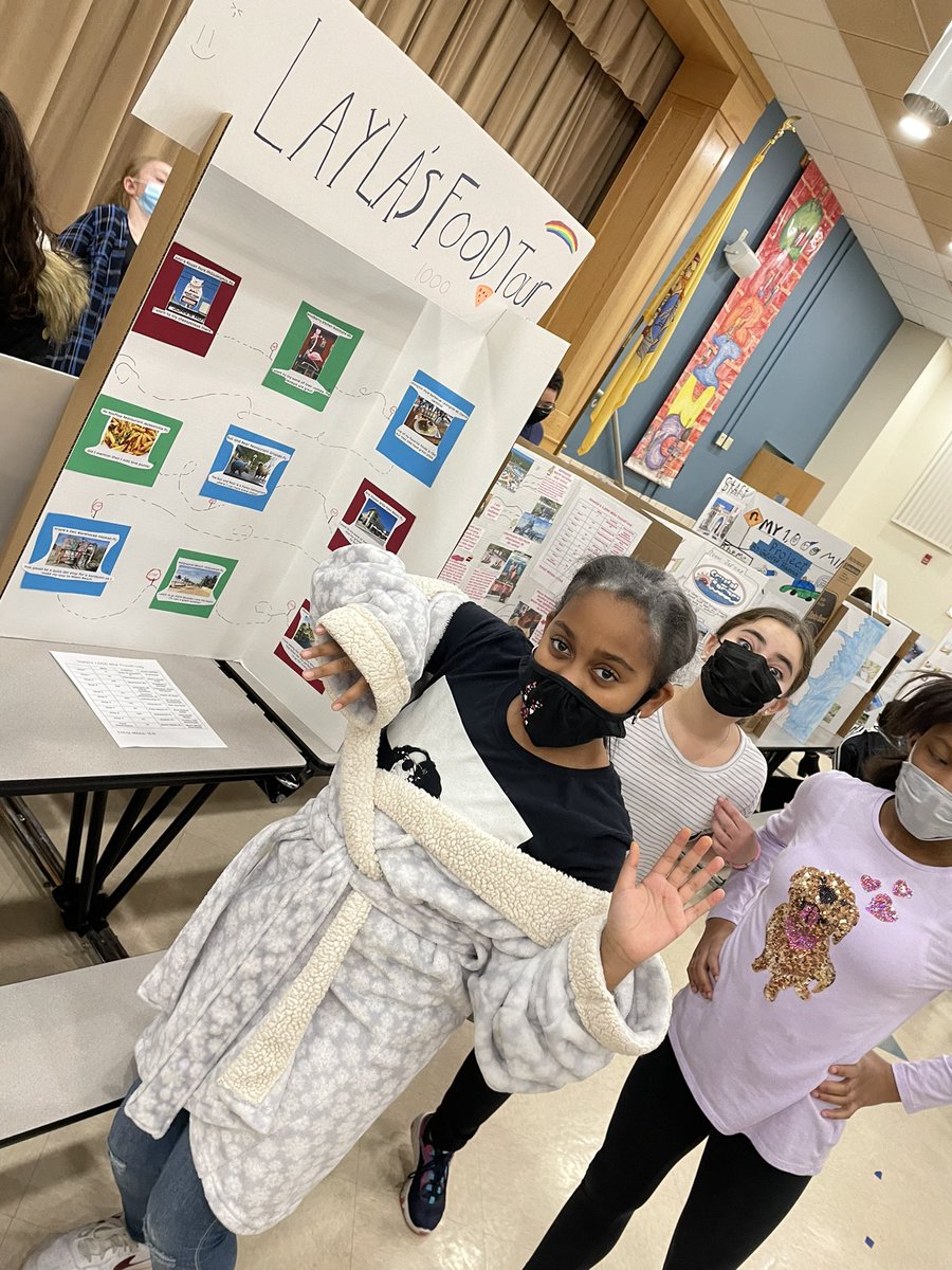 MsCognata's tweet photo. On the 100th day of school, 5th graders celebrate their 1,000th day of school! They created 1,000 mile road trip projects to share with our Central family @CentralSchoolEB https://t.co/OEdlZKO8s9