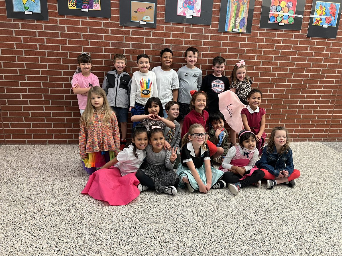 Courtney Schattle tweet media