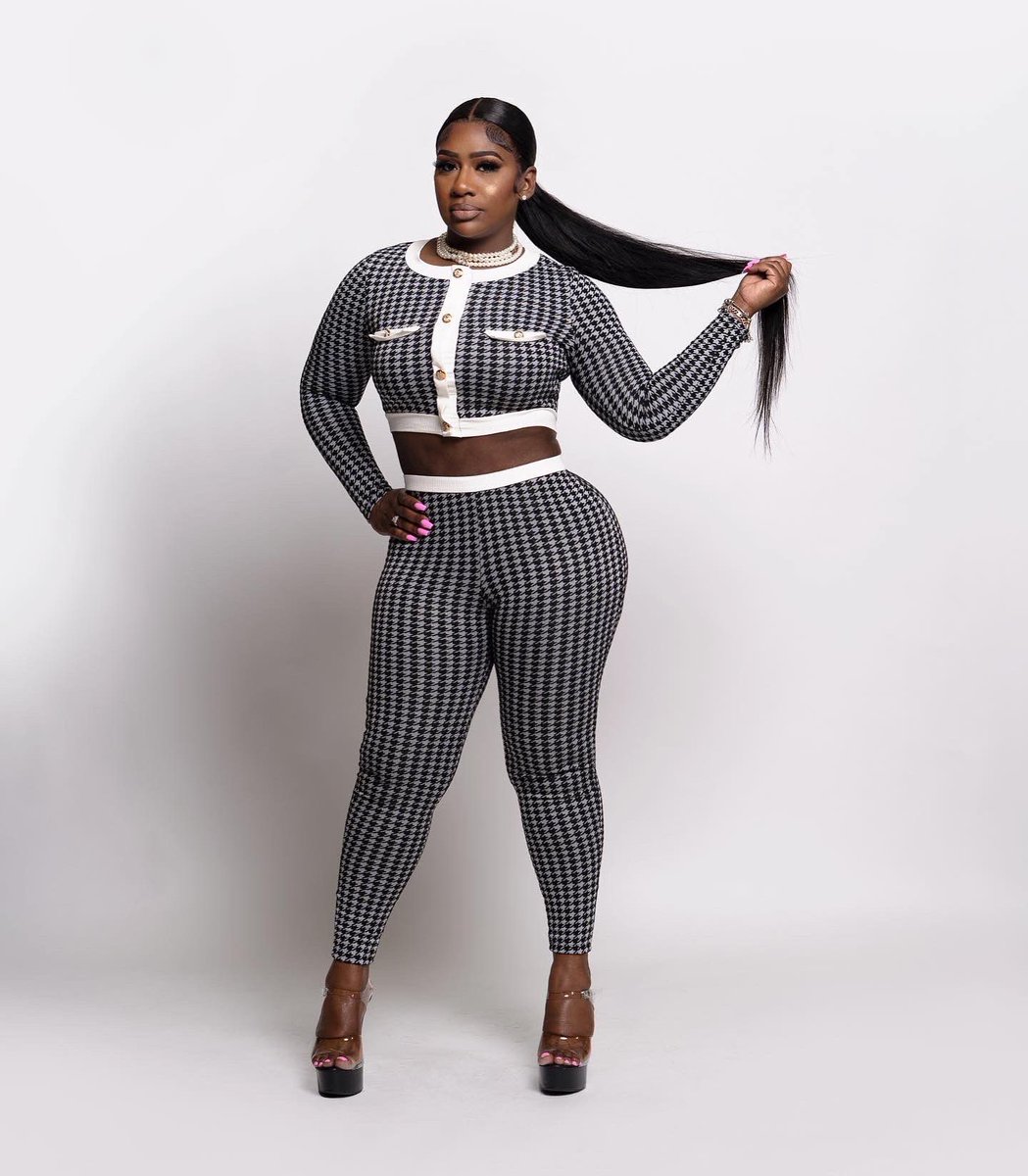 jackieee_onasis's tweet photo. Note 📝 to self: 

Your hard work will pay off. The right people will show up. Your dreams will come true🙏🏾

Jackie Onasis INC💅🏾 https://t.co/j7BPZaynCS