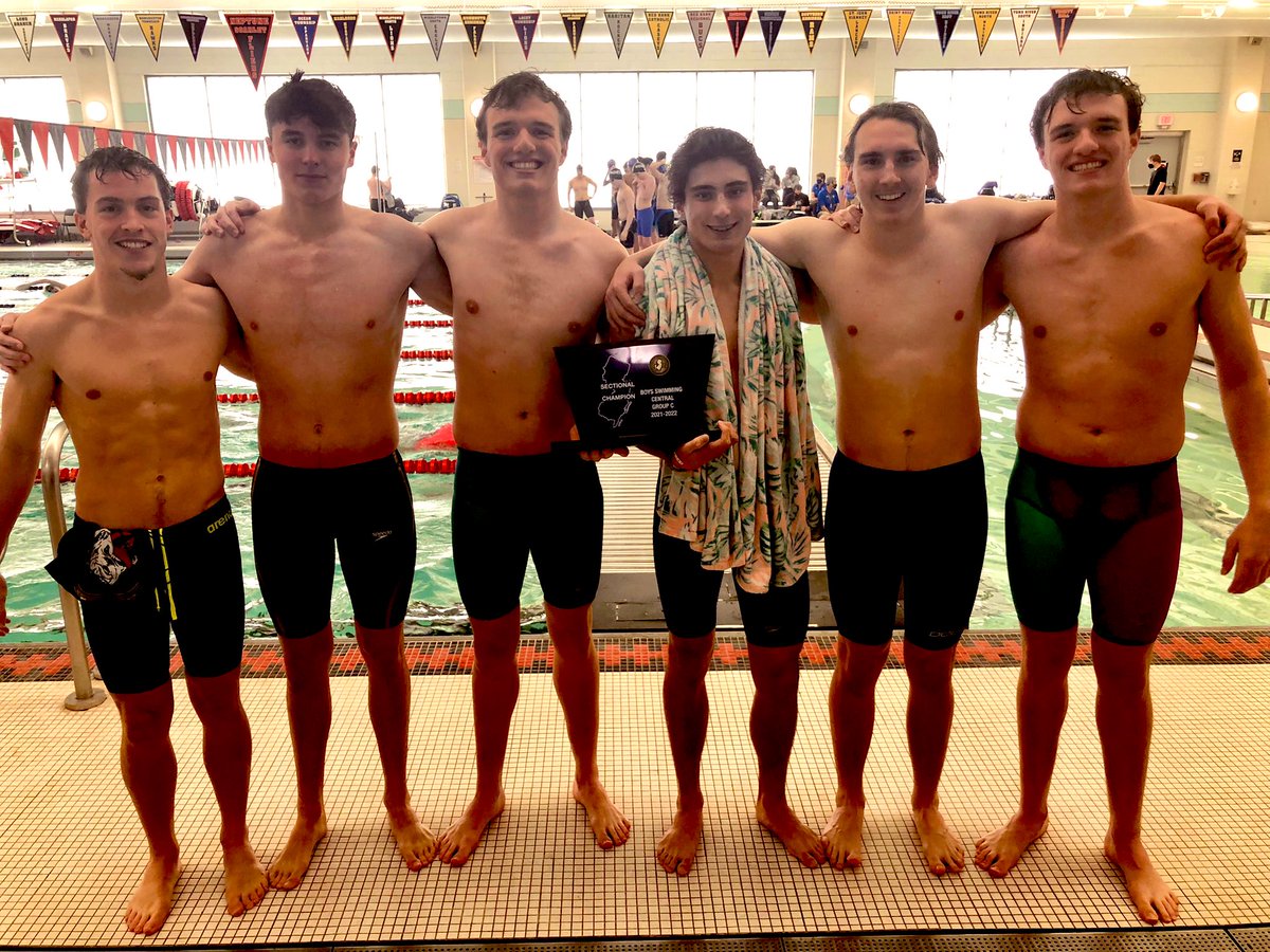 HMHS_swim's tweet photo. Boys defeat Holmdel to become Section Champs 🏆🐾🐾🐾 https://t.co/dc4JPszqOa