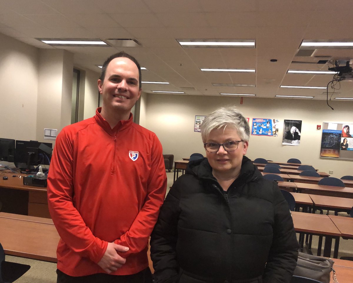 INvestEdIndiana's tweet photo. We enjoyed our visit to Plainfield HS last week to file #FAFSAs &amp; talk #FinancialAid for education! 

@QuakerGuidance @phsquakers https://t.co/m0Sk3r590j