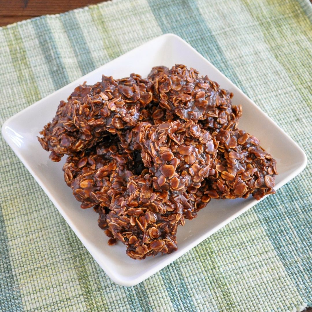 CookThisAgain's tweet photo. Mom's Uncooked Cookies 😊
This old-fashioned recipe is still a family favorite!
https://t.co/qcDf7zYqBh https://t.co/y5QJxx9eOp
