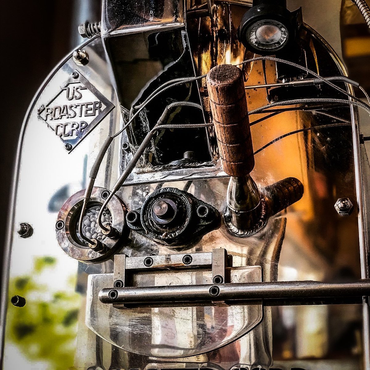 USRoasters's tweet photo. An icy roaster is appropriate to show on this day that is full of blizzard like conditions here in Oklahoma
#usroastercorp #coffeeroasting #coffeeroaster #coffeetime #freshlyroastedcoffee #coffeeequipment #coffeeroasters #USRC  #madeinamerica #madeintheusa #coffeeaddict https://t.co/L7JpVOLHVP