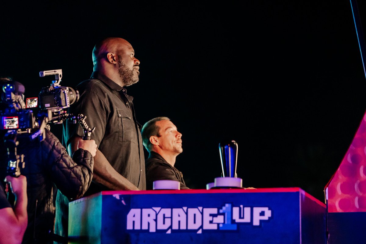 SHAQ's tweet photo. Big night with @arcade_1up at @ShaqsFunHouse . Revealed my new NBA JAM: SHAQ EDITION and me and my man @diplo went head-to-head playing on a 16 ft tall NBA JAM. Let's just say I let him win... 😏  All good, I'll get another dubb soon on my very own NBA JAM: SHAQ EDITION! https://t.co/44NWV7o13a