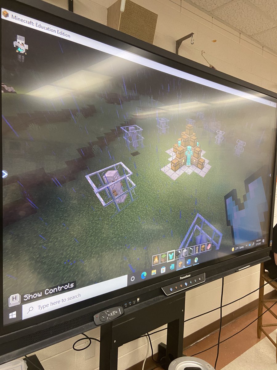 MrsAddisonsEng1's tweet photo. More book projects, so much creativity! @wbms5 https://t.co/6YobLQH7f1