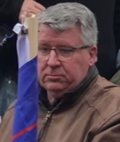 #DoYouKnow this man?? #BrownJacketJabber  Contact the FBI tips.fbi.gov or send info to admin@seditionhunters.org