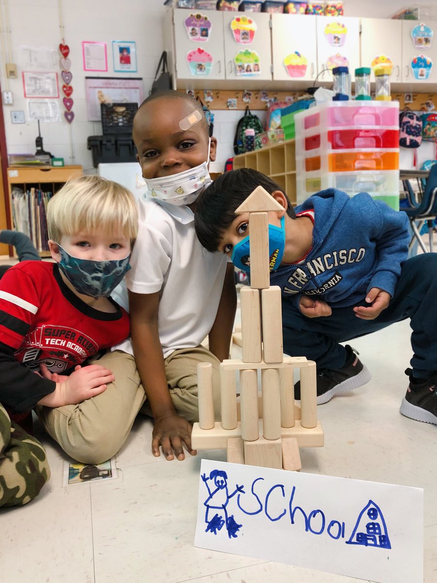 MrsCarofinePreK's tweet photo. Ss continue developing a 3D map/city (with written labels π) for our robots to explore. πΊ #communityhelpers #mapskills #robotics #prekrobotics https://t.co/KXJGO3eN0q