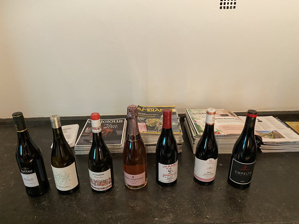 GalafatG's tweet photo. Wijnclub Vitis Verde…een reis door Spanje... #lustau #menade #verdejo #altolandon #pereventura #almazcara #ochoa #vinyesdomenech #madeinspainstore https://t.co/Kb6HR9fDaY