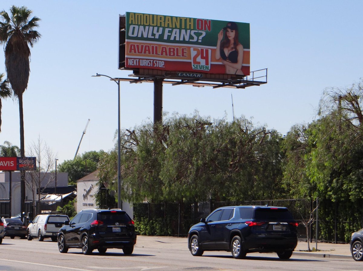 wildkait's tweet photo. THESE MYSTERIOUS BILLBOARDS POPPING UP AROUND LA

Send me pics if you seen one 🤣🤣🤣 https://t.co/qC1p6j1ksr