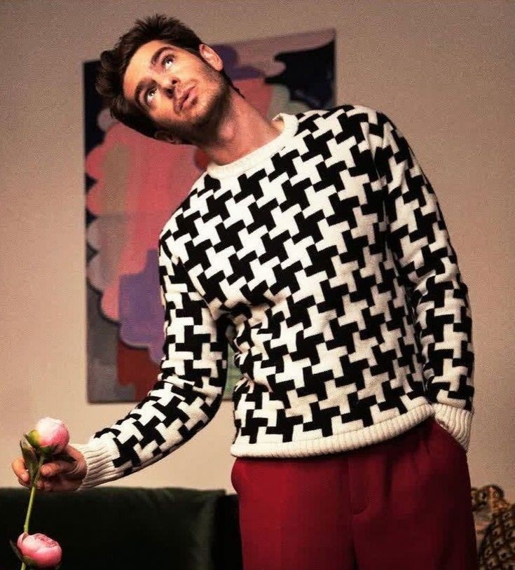garfieldarchive's tweet photo. that sweater looks so good on him https://t.co/YbSL59m4yM