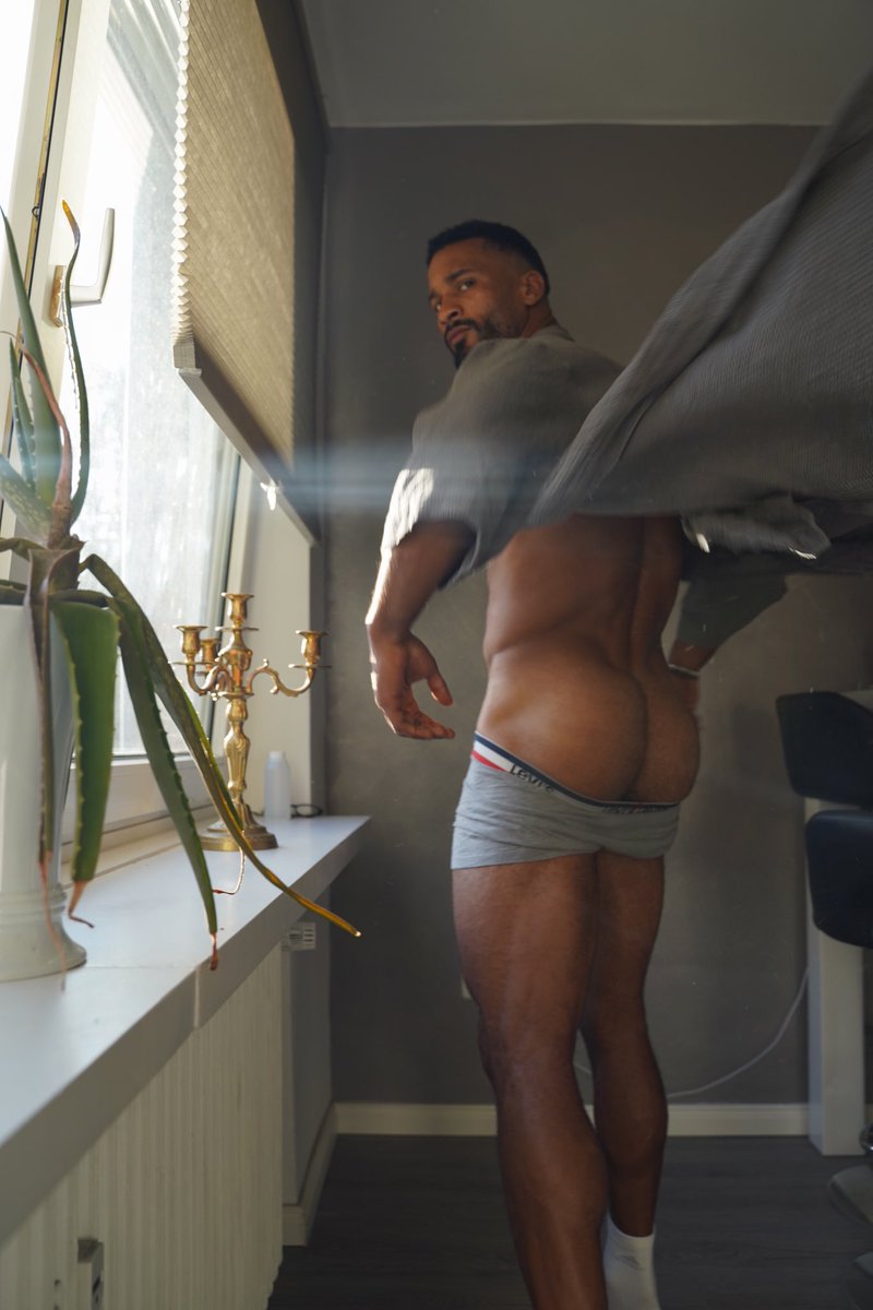 Rasheeda got bags, she rap like shawty lo! tweet media