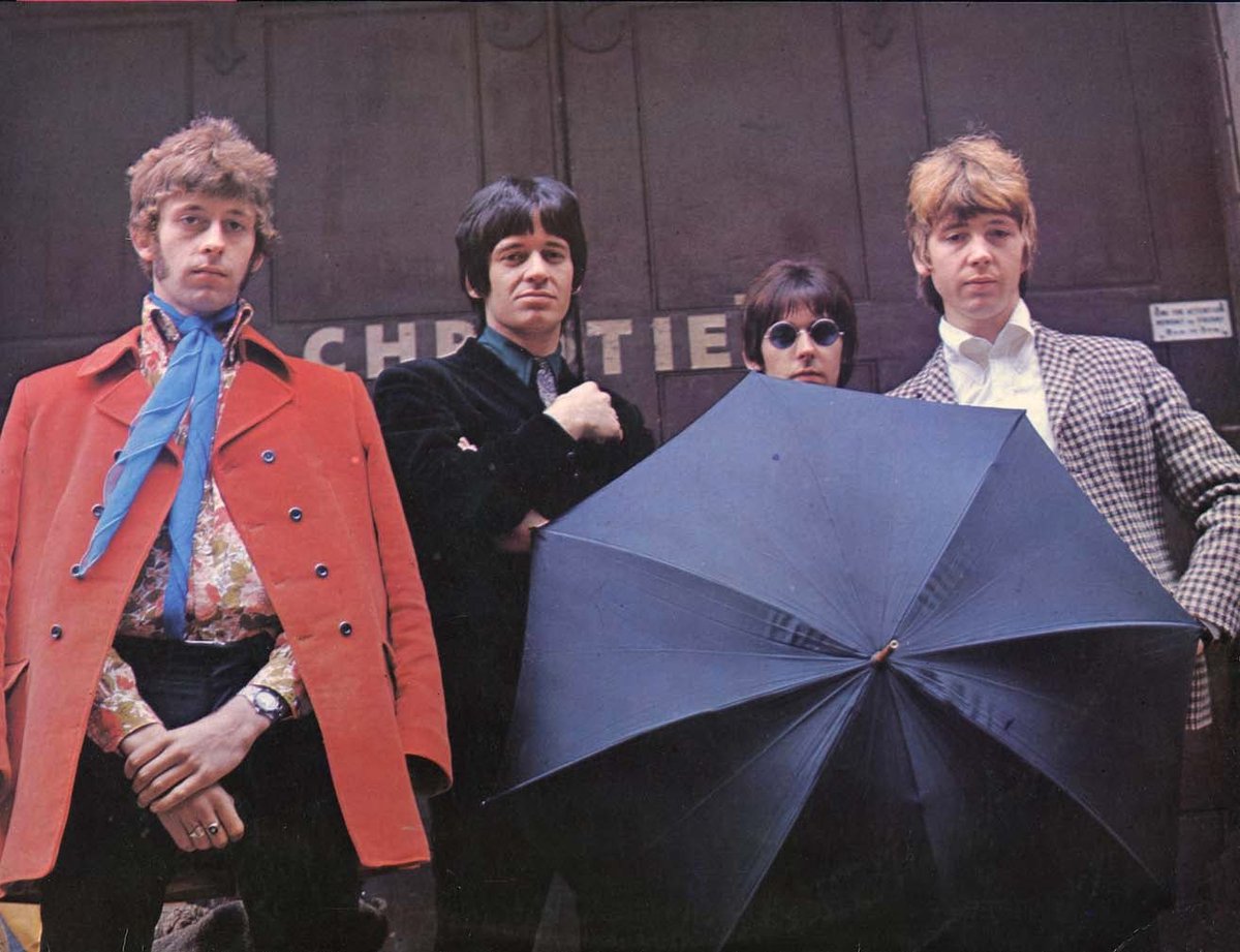 The Creation’s “Ostrich Man” was written by the great Eddie Phillips, and he also sang lead, and played both lead and rhythm guitar! Though it was recorded in 1967, the track didn’t see the light of day until 1982, on a retrospective compilation of the band’s tracks.