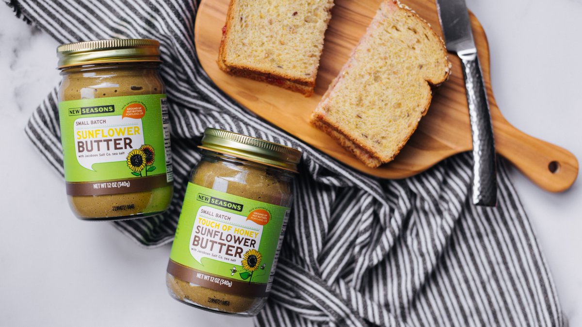 grounduppdx's tweet photo. We are so excited to announce that we are partnering with @newseasons to produce their Partner Brand Sunflower Seed butter!π»π
This creamy seed butter is available in two flavors: unsweetened, or sweetened with a touch of honey. π―
#foodie #foodie #portland #pdx #seedbutter https://t.co/7ZU0EcLmPd